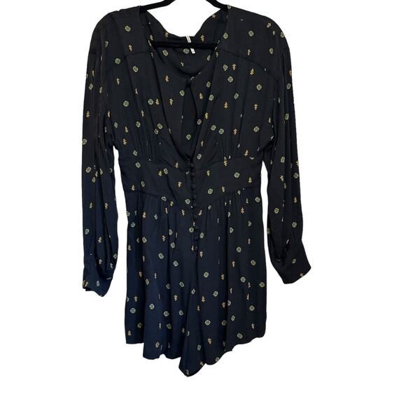Free People Pants - Free People Love Grows Black Long Sleeve Romper sz S